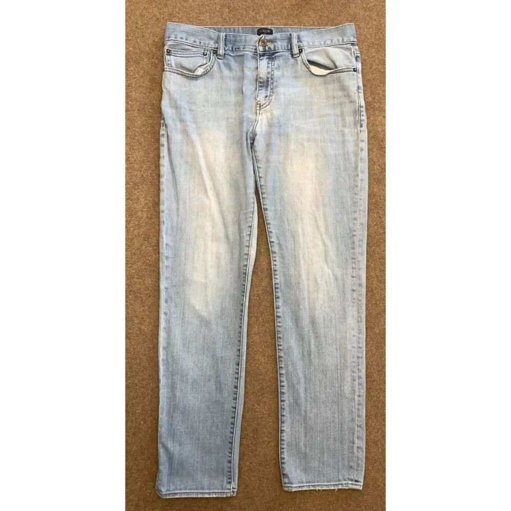 J Crew Driggs Jeans Mens 33X32 Straight Leg Slim Fit Stretch Distressed Denim
